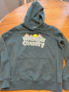 Wrangler Country Women’s Small Hooded Sweatshirt